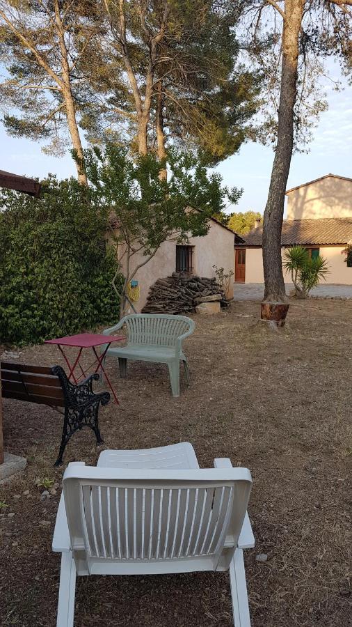 Appartement Dans Une Villa Au Coeur De La Provence 普罗旺斯地区特朗 外观 照片
