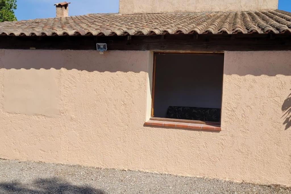 Appartement Dans Une Villa Au Coeur De La Provence 普罗旺斯地区特朗 外观 照片